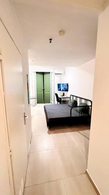 Umbaa - Cute Studio Nizza